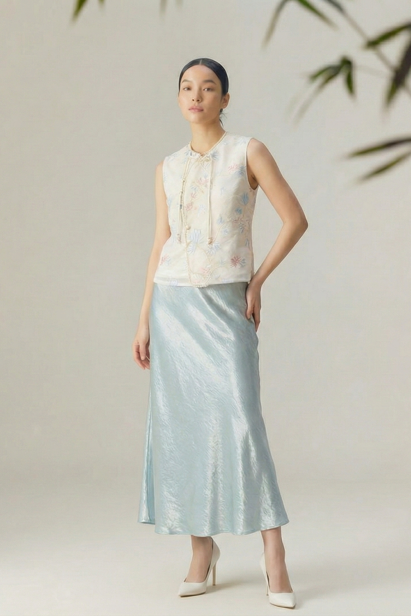 Blessing Knot • Neo-Chinese Vest & Skirt Set