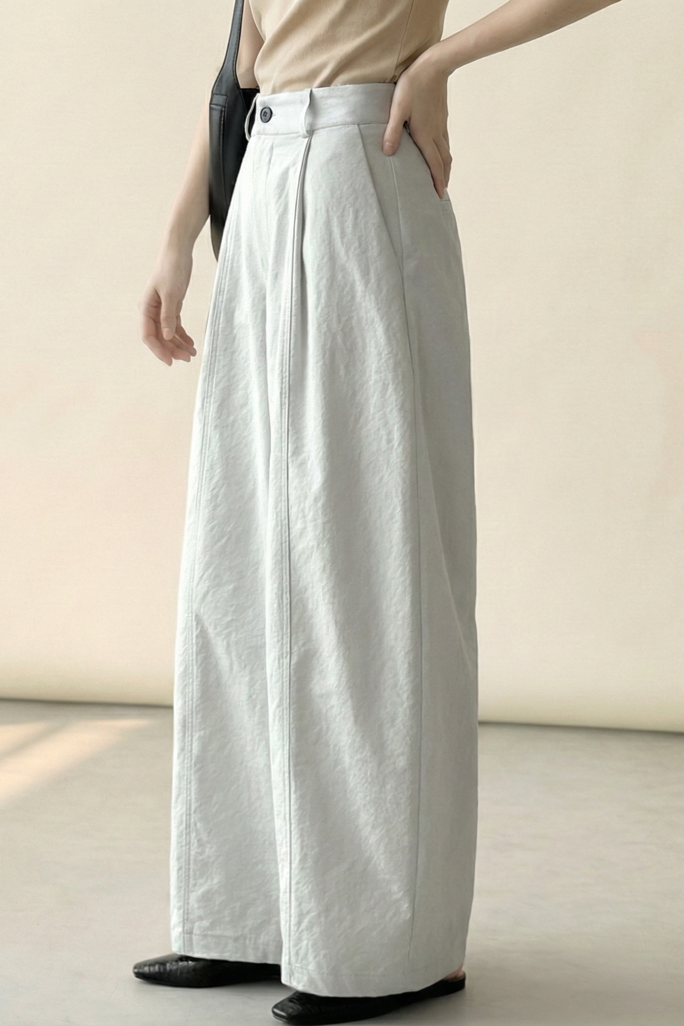 Curve Line • Relaxed Barrel Pants