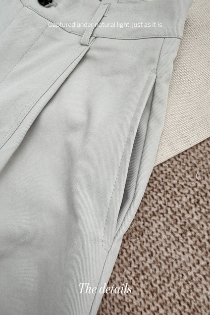 Curve Line • Relaxed Barrel Pants